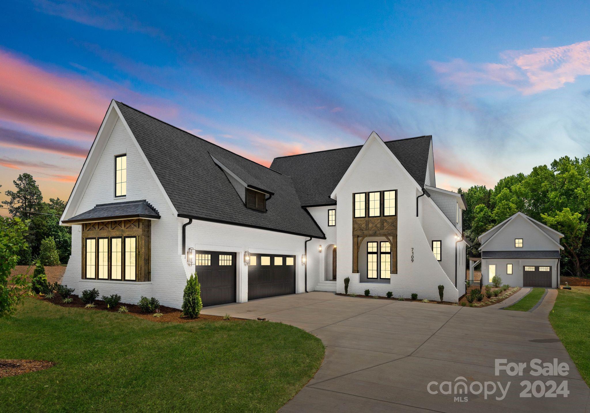 Asbury Village Ln, Huntersville, NC 28078