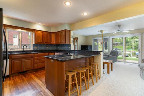 201-8182 County 78, Lake Shore, MN, 56468-8758 | Card Image