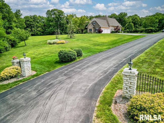 1112 W Cedar Hills Dr, House other with 5 bedrooms, 6 bathrooms and null parking in Dunlap IL | Image 4