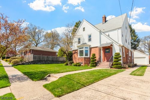 146 Irving Pl, Rutherford, NJ, 07070-1609 | Card Image