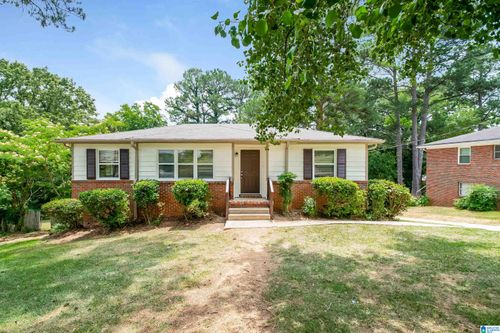557 Zinnia Ln, BIRMINGHAM, AL, 35215-7227 | Card Image