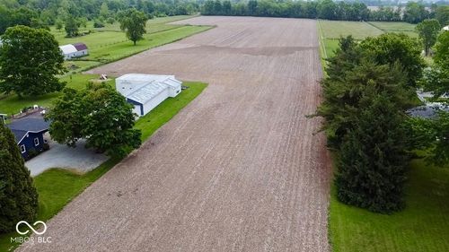 8202 S 300 E, Markleville, IN, 46056-9792 | Card Image