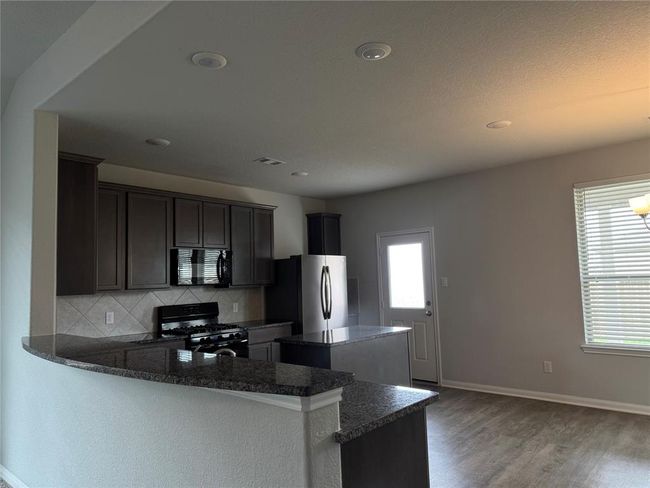 11307 Cora Ln, House other with 3 bedrooms, 2 bathrooms and 2 parking in Willis TX | Image 23