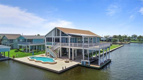21727 Matagorda Dr, Galveston, TX, 77554 | Card Image