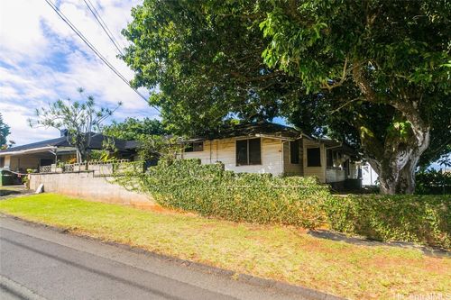 1691 California Avenue, Wahiawa, HI, 96786 | Card Image