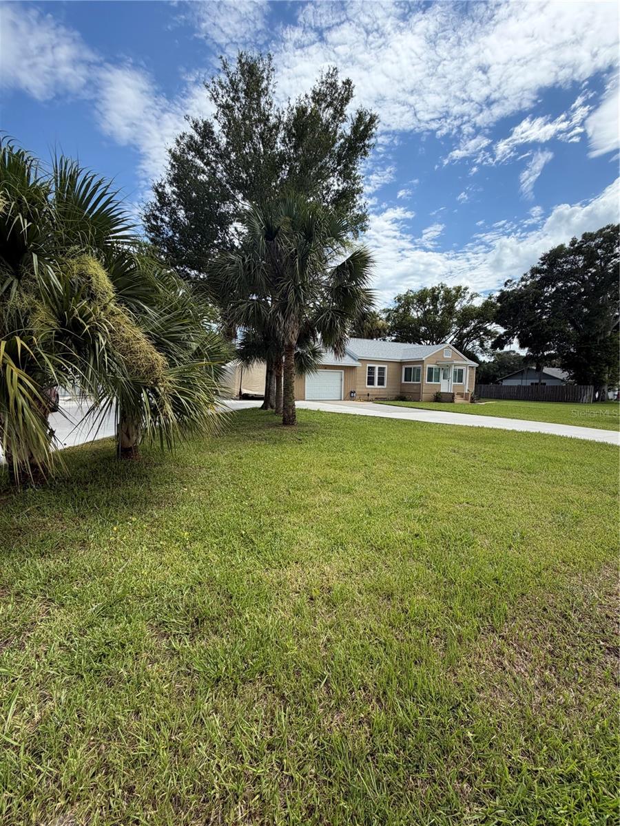 Residential Lease in OAK HILL 3