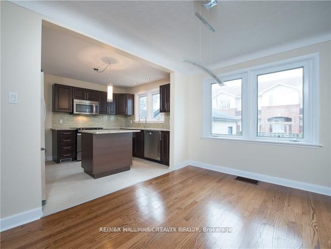 298A Woodroffe Avenue, House attached with 3 bedrooms, 2 bathrooms and 3 parking in Woodroffe ON | Image 9