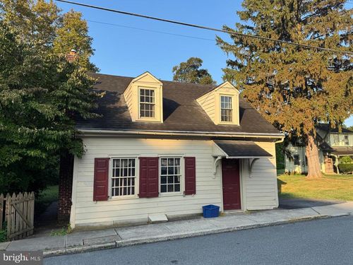 162 N Charlotte St, MANHEIM, PA, 17545-1106 | Card Image