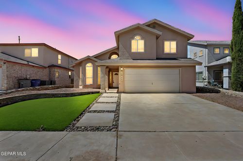 1513 Prickley Pear Dr, El Paso, TX, 79912-8501 | Card Image