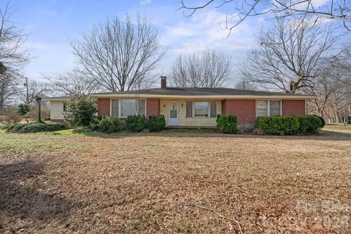 766 Hephzibah Church Rd, Crouse, NC, 28033-7704 | Card Image