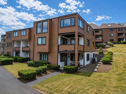 4-1-350 N Water St, Newburgh, NY, 12550-3655 | Card Image