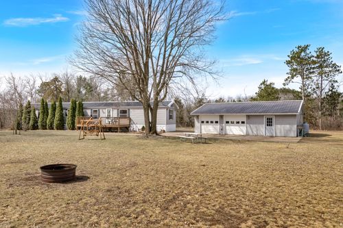 7453 County Road Nn, ARKANSAW, WI, 54721-9339 | Card Image