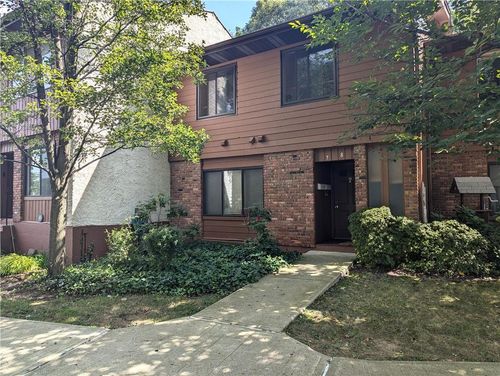 bldg-10-7 Coachlight Square, Cortlandt, NY, 10548 | Card Image