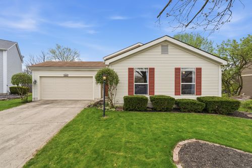 4556 Huckleberry Ct, Hilliard, OH, 43026-9154 | Card Image
