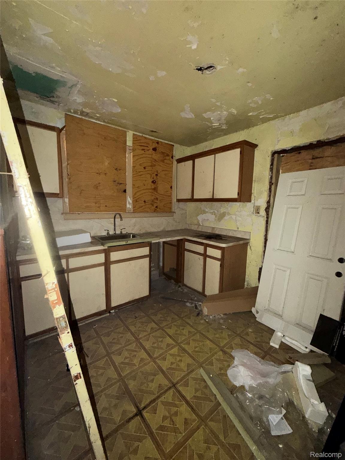 Residential in Detroit 2