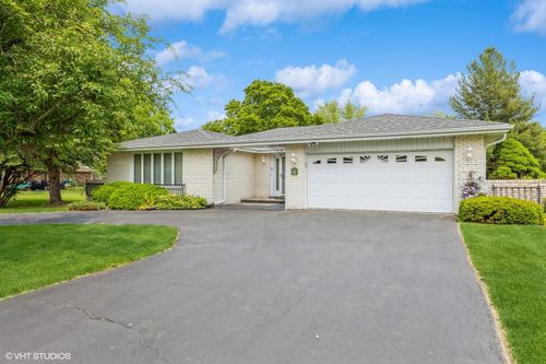 24827 S Chestnut Ln, Crete, IL, 60417-3765 | Card Image