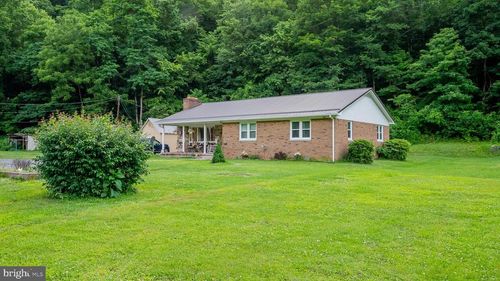 8462 N Fork Hwy, CABINS, WV, 26855-8590 | Card Image