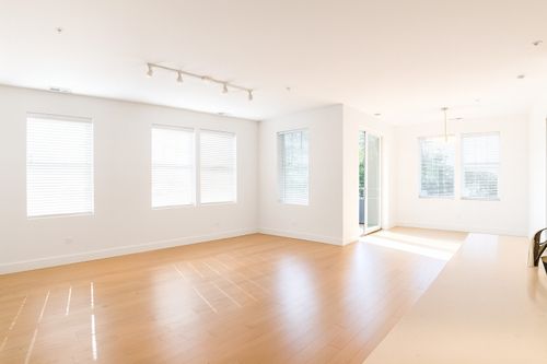 apt-404-1121 Greenleaf Ave, Wilmette, IL, 60091-2757 | Card Image