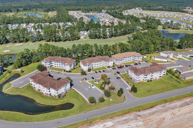 UNIT-301 - 117 S Shore Blvd, Condo with 3 bedrooms, 2 bathrooms and null parking in Longs SC | Image 4