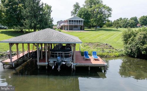 26 Lake Ct, BUMPASS, VA, 23024-4929 | Card Image