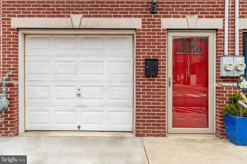 1013 S 19th St, PHILADELPHIA, PA, 19146-2606 | Card Image