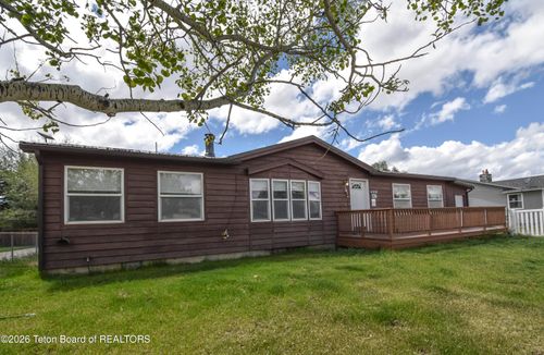 458 S Jackson Avenue, Pinedale, WY, 82941 | Card Image