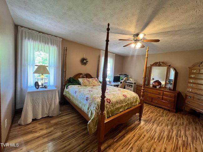 312 Simerly Creek Rd, House other with 4 bedrooms, 2 bathrooms and null parking in Hampton TN | Image 23