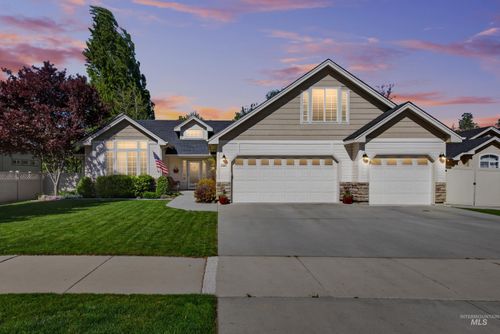 5521 N Mendelson Ave., Meridian, ID, 83646 | Card Image