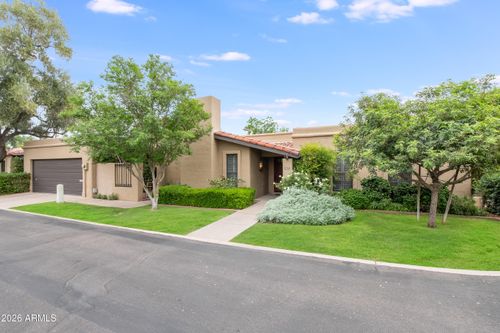 5315 N La Plaza Cir, Phoenix, AZ, 85012-1415 | Card Image