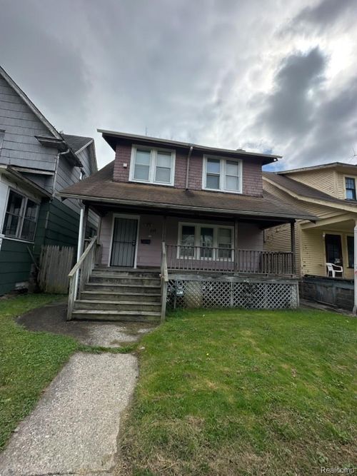 137 Geneva St, Highland Park, MI, 48203-2735 | Card Image