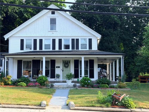 35 High St, Pascoag, RI, 02859-2620 | Card Image