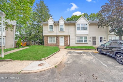 176 Downing St, Lakewood, NJ, 08701-1456 | Card Image