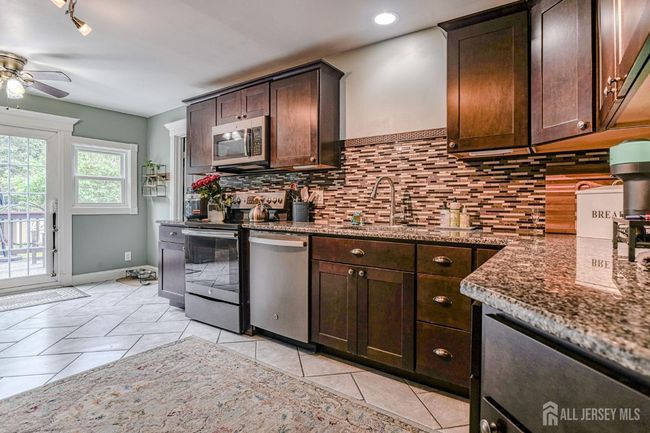 48 Brookside Ave, House other with 3 bedrooms, 2 bathrooms and null parking in Old Bridge NJ | Image 7