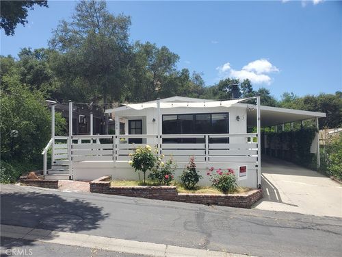 126 Fallen Leaf Ln, Westlake Village, CA, 91361-4803 | Card Image