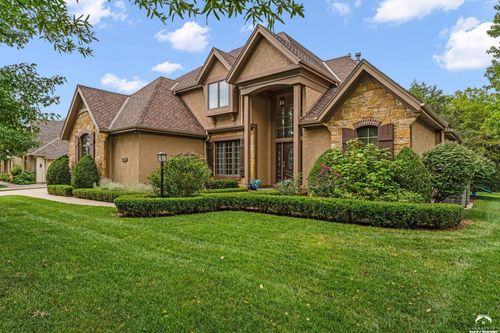 1807 Foxfire Dr, Lawrence, KS, 66047-2015 | Card Image