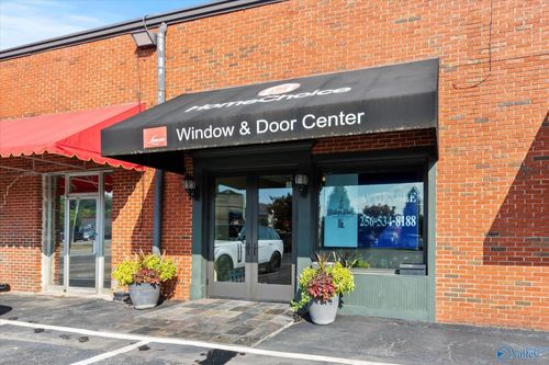 a-2107 Whitesburg Dr Se, Huntsville, AL, 35801-4545 | Card Image