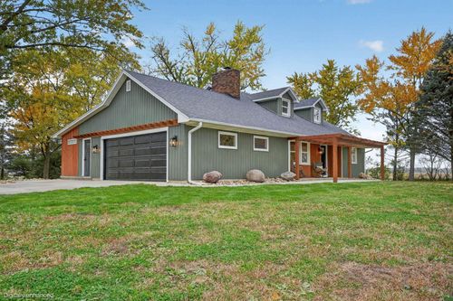 2754 Garden Ave, Janesville, IA, 50647-9724 | Card Image