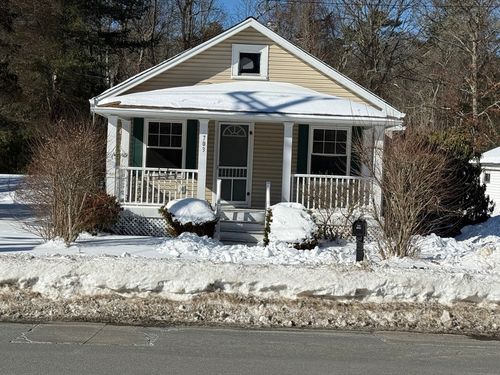 703 Mill St, Marion, MA, 02738-2201 | Card Image