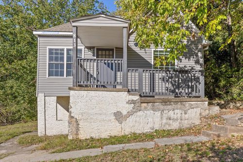 813 Merriam St, Chattanooga, TN, 37405-3413 | Card Image