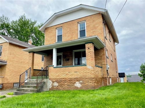 581 Adams St, Rochester, PA, 15074-1326 | Card Image