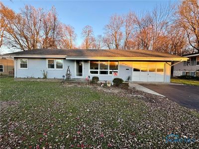 1827 Eastview Drive, House other with 3 bedrooms, 2 bathrooms and 1 parking in Findlay OH | Image 1