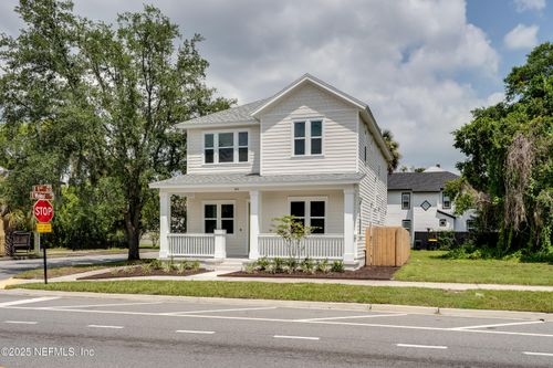 411 E 1st St, JACKSONVILLE, FL, 32206-5105 | Card Image