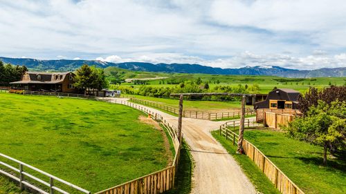 354 Bird Farm Rd, Sheridan, WY, 82801-9550 | Card Image