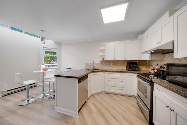 3 - 1552 Everall St, Townhouse with 2 bedrooms, 3 bathrooms and 1 parking in White Rock BC | Image 12