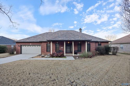 2316 Little Cove Rd, Owens Cross Roads, AL, 35763-8602 | Card Image