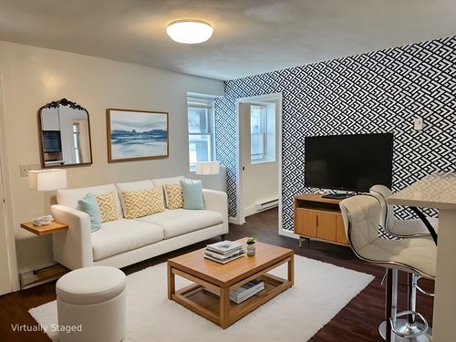 1-90 Brooks St, Boston, MA, 02128-1702 | Card Image