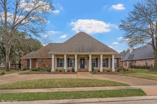 101 Chesterton Ct, Bossier City, LA, 71111-5462 | Card Image
