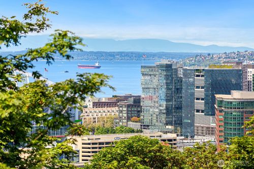 b203-1311 12th Ave S, Seattle, WA, 98144-3469 | Card Image