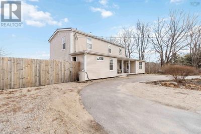 39 Smith Rd, House other with 3 bedrooms, 3 bathrooms and null parking in Chester NS | Image 2