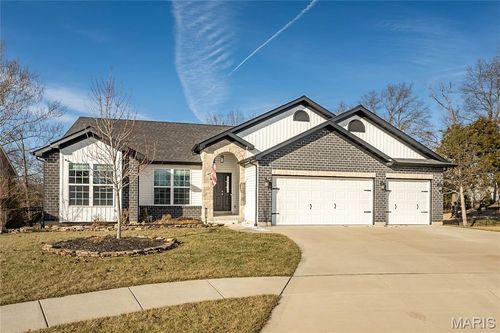 717 Ramblewood Cir, Wentzville, MO, 63385-5080 | Card Image